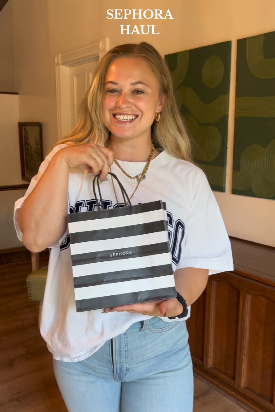 Sephora haul 💄 
Okay this Amika dry shampoo just might be the best I’ve ever tried 

#LTKGiftGuide #LTKCon #LTKxMadewell