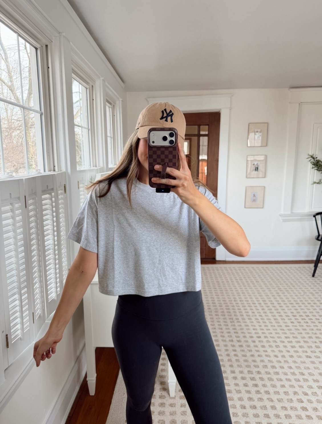 Such a great  basic t-shirt 
Best legging t-shirt top size s 

#LTKActive #LTKootd #LTKgrwm
