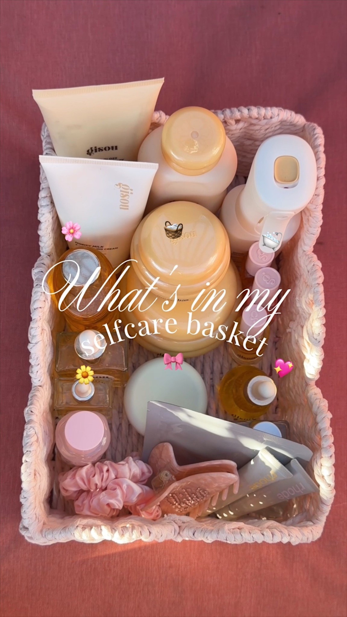 what’s in my beauty basket 🧺🧖🏼‍♀️🎀 definitely a gisou & rhode girly because their products are always on rotation in my daily routine 🤍

#gisou #rhode #rhodeskin #beautybag #whatsinmybag 

#LTKselfcare #LTKBeauty