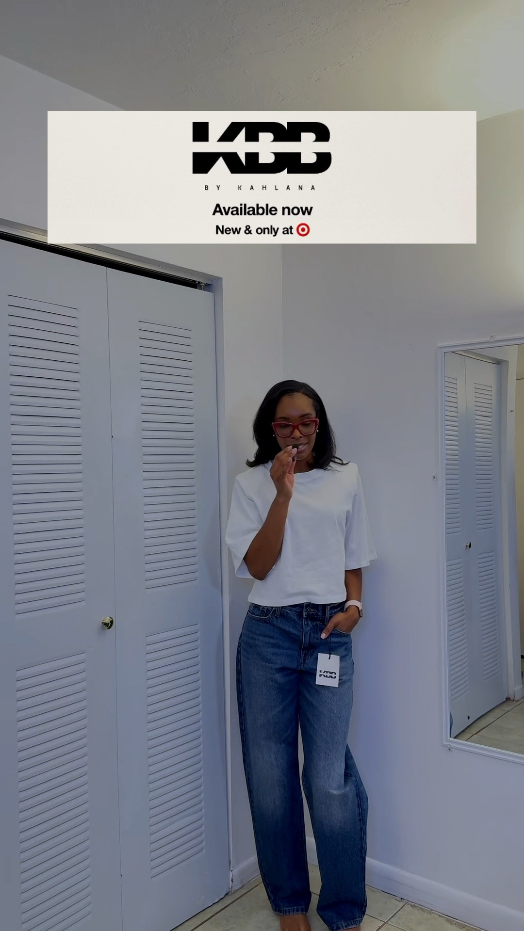 Barrel Jeans + cropped tee 💕

#LTKFindsUnder50 #LTKTravel #LTKStyleTip