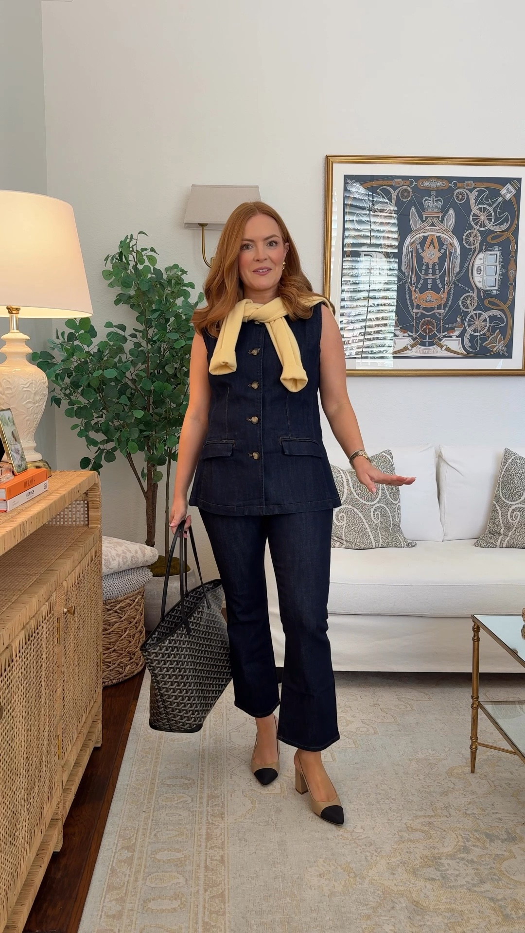 Casual Friday Ann Taylor —but make it intentional 👏

Fit & sizing: Both pieces run true to size. Top is structured and slightly fitted (not boxy). Pants are high-rise with a subtle kick flare—snug through hips, relaxed from the knee down.

Great for hybrid days, travel, or internal meetings when you still want to look elevated.


#LTKootd #LTKmomlife #LTKWorkwear