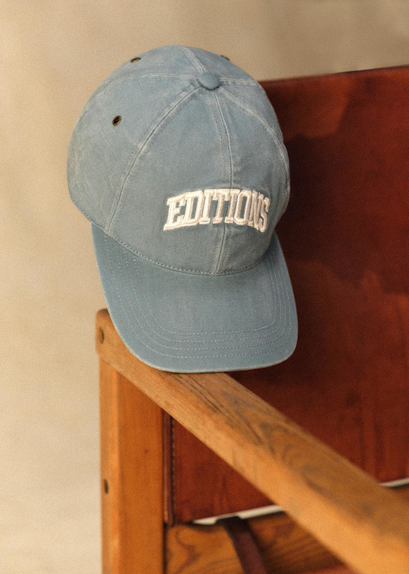 Éditions Hat | Sezane Paris - US