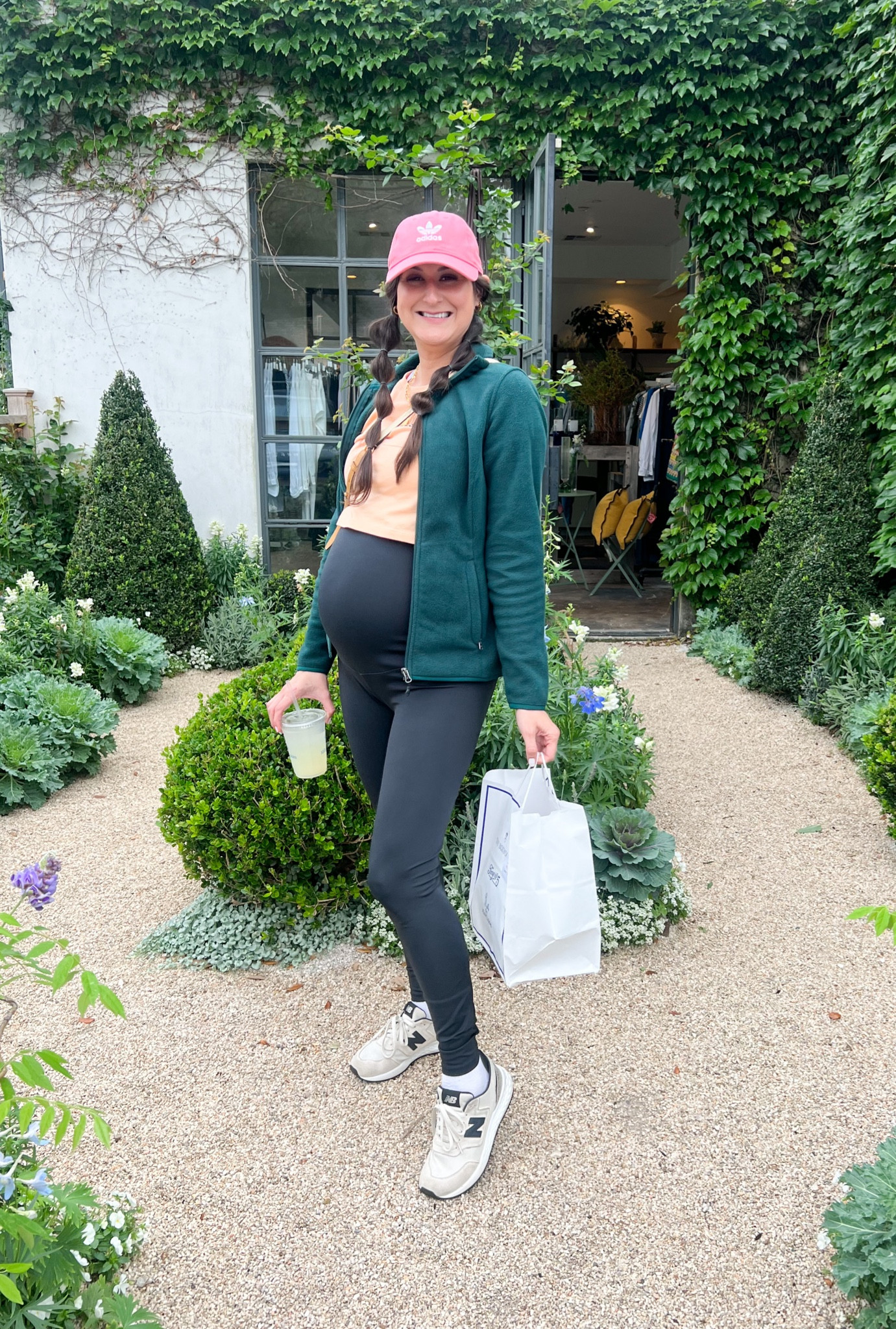 Maternity leggings. Maternity outfit.

#LTKSeasonal #LTKFind #LTKbump