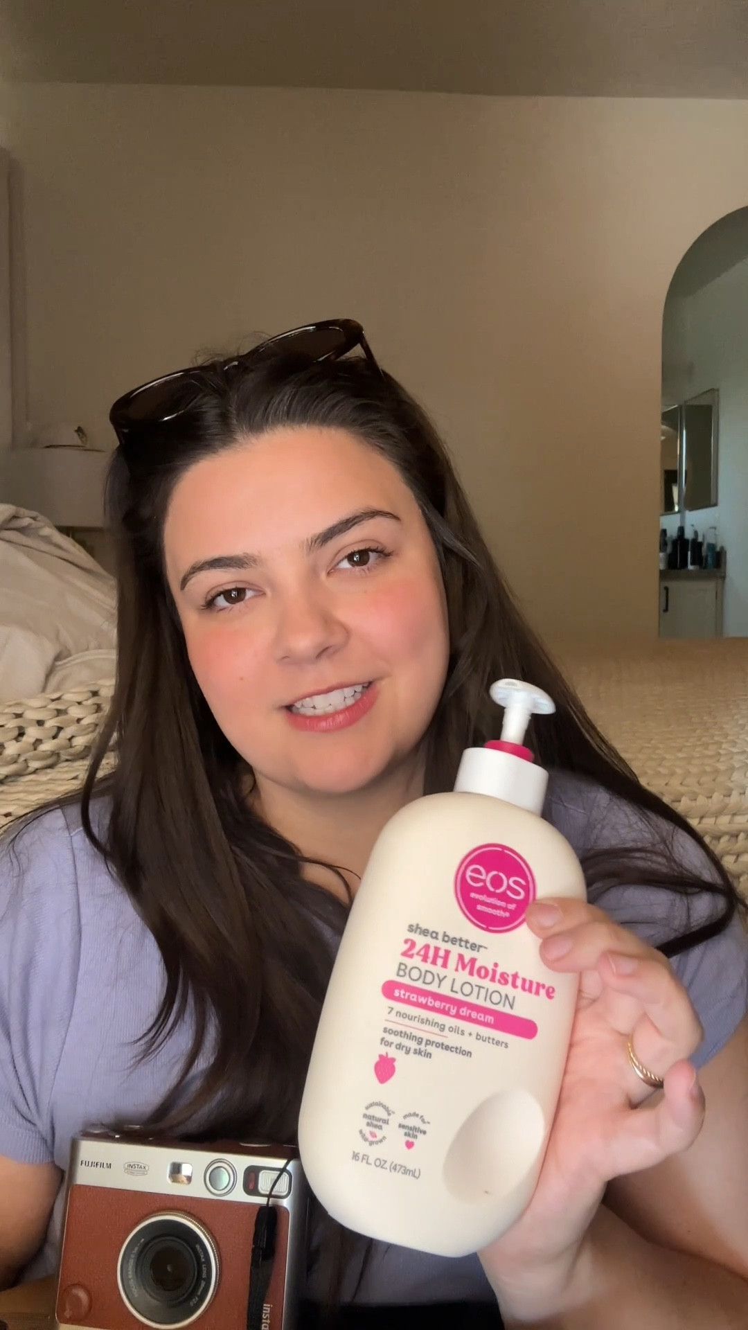 October favorites! A good mix of skincare, tech, hobby & clothing goodies. I think the camera might just be my favorite purchase of 2025 🤭 Products mentioned:
@eos Products strawberry dream body lotion
@Lanolips strawberry lip ointment
Fujifilm Instax Minu Evo camera
@cocowyocoloring Girl moments coloring book
Fourth Wing 😍 @Rebecca Yarros 
@Old Navy super wide leg jeans #octoberfavorites #productreview #beautyhaul