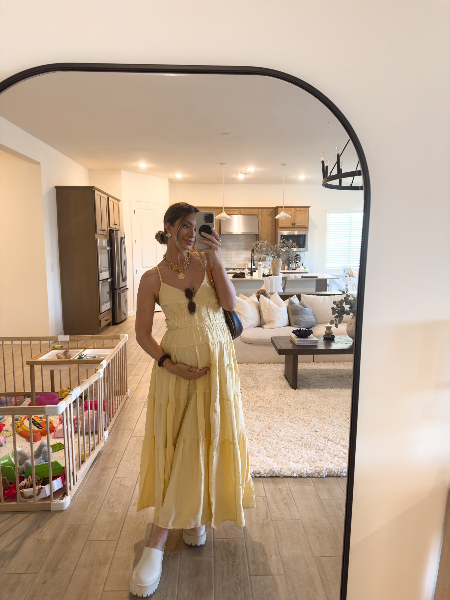 Yellow flowy maxi dress in medium! 20% off! 💫 

#LTKsalealert #LTKbump