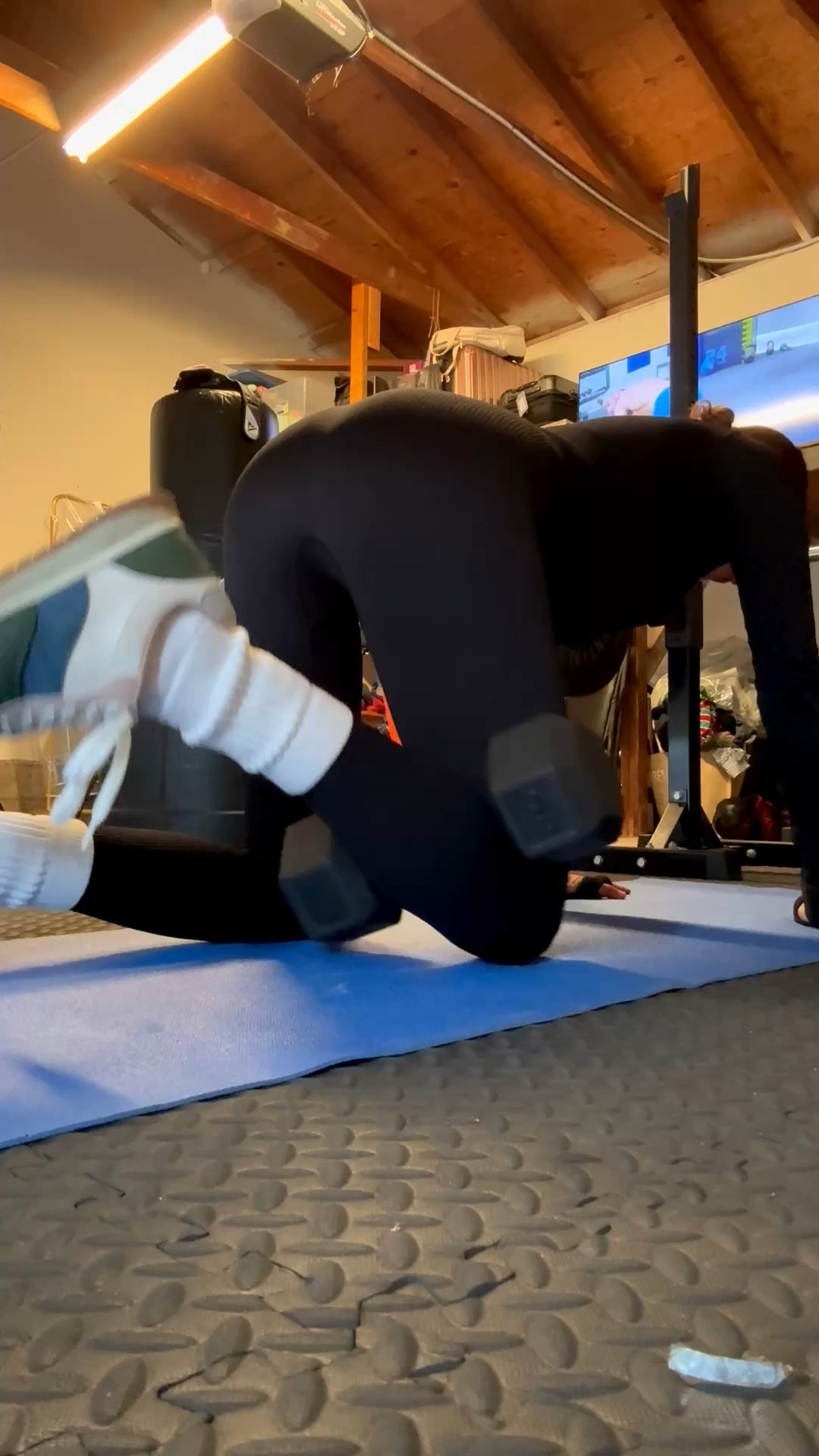 Another amazing @bodi  25 min Speed Train workout — Week 6 Day 6 🔥 This core + cardio combo had my abs on fire (still sore 😅) but that’s how you know it’s working. No time to rest, no time to overthink… just press play and get it DONE. Perfect quick workout for busy days when you still want to feel strong, energized, and accomplished 💪

bodi workout, 25 minute workout, speed train program, core cardio workout, quick home workout, busy mom fitness, abs workout routine, cardio core training, at home fitness routine, workout set, athletic outfit, gym outfit inspo, activewear set, fitness motivation, daily workout routine


#ltkfitness #ltkactive #ltkworkout #ltkunder50 #fitnessroutine #homeworkouts #coreworkout #cardioworkout #abworkout #bodi #bodifitness #momfitness #quickworkout #fitinspo #activewearstyle #gymoutfit #workoutmotivation #consistencyiskey #healthylifestyle #shopmylook
