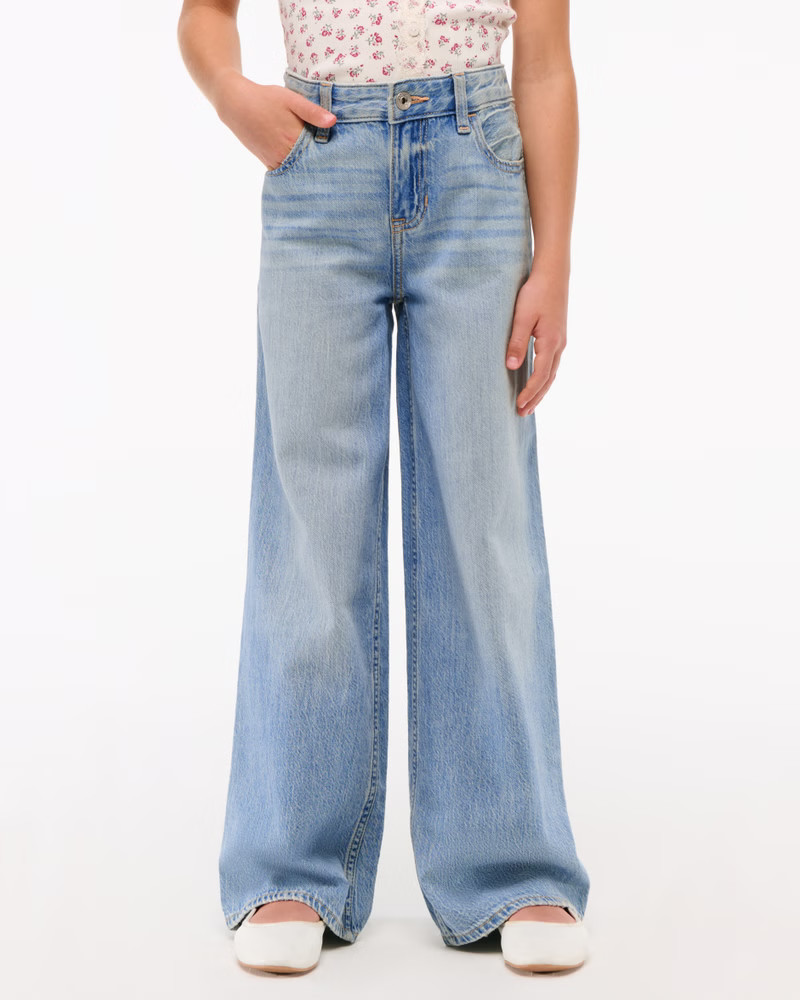 lightweight high rise ultra wide leg jeans | Abercrombie & Fitch (US)