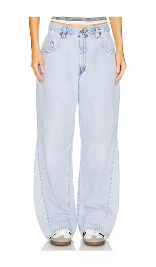 Slouchy Wide Low Jeans in Light | Revolve Clothing (Global)