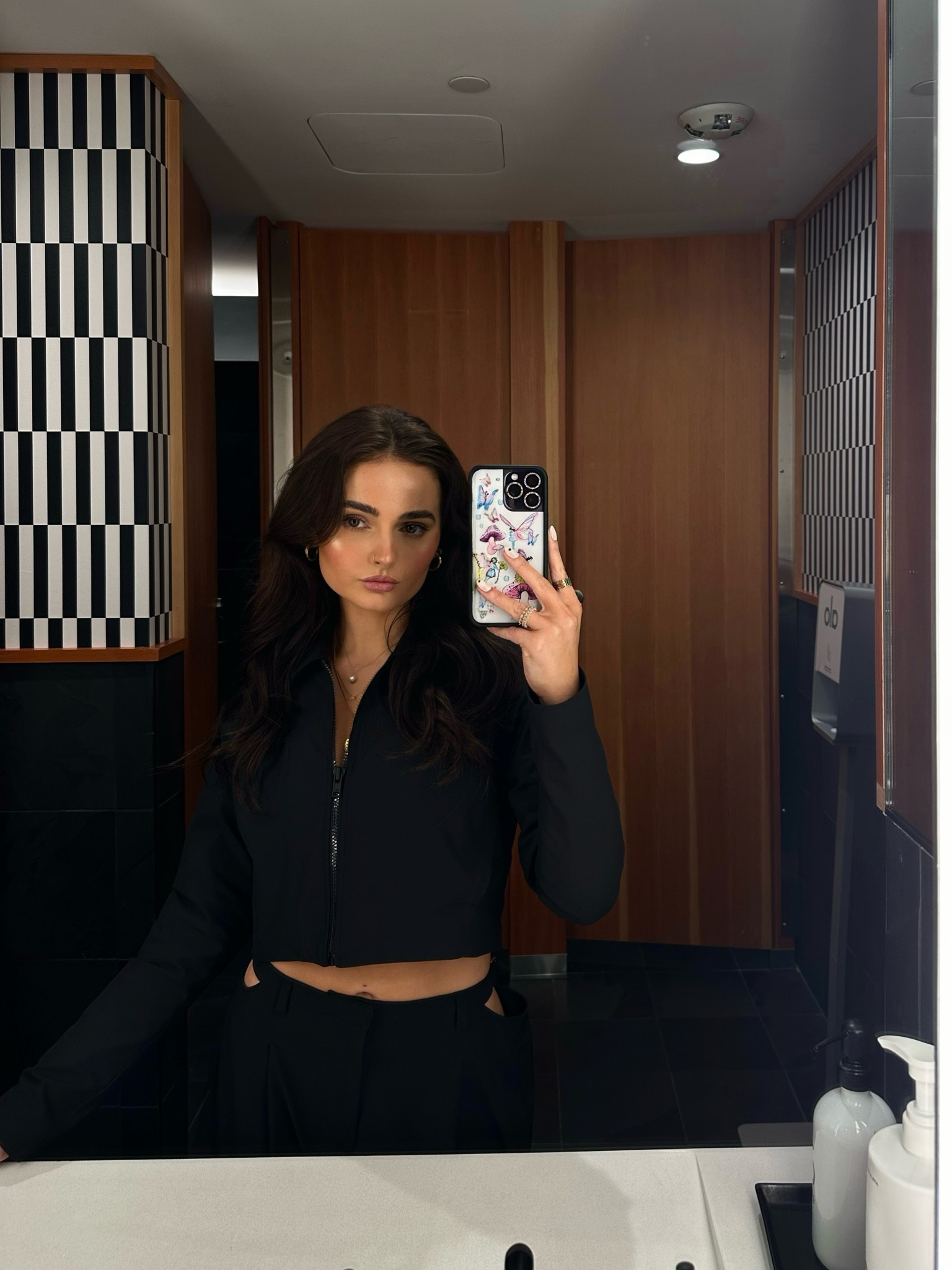 Alo Yoga Cropped High Speed Jacket, Mid-Rise Showdown Trouser

#LTKworkwear #LTKstyletip