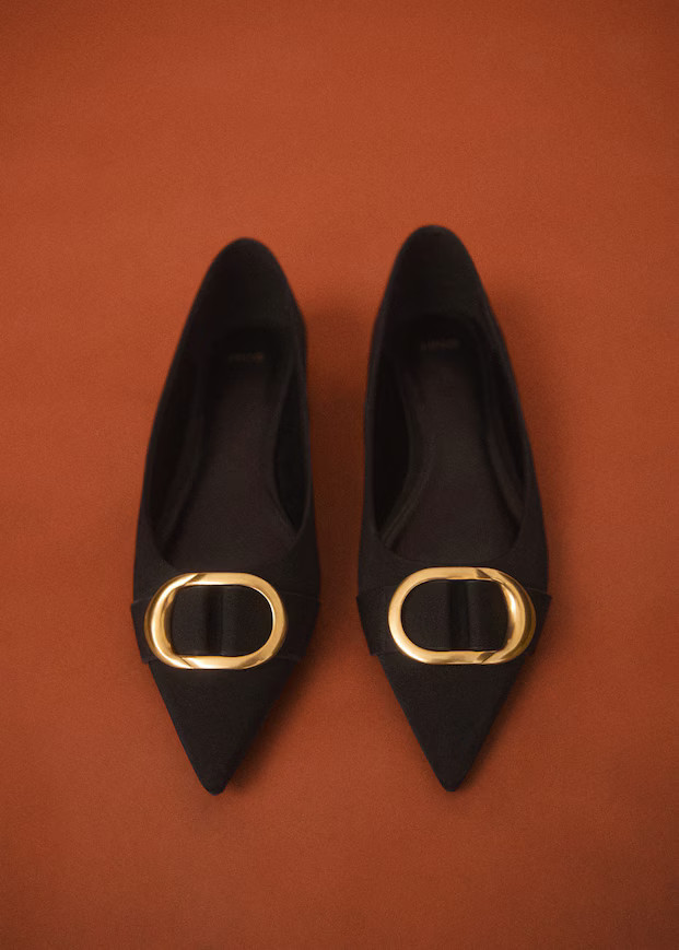 Decorative buckle toe shoes | MANGO (US)