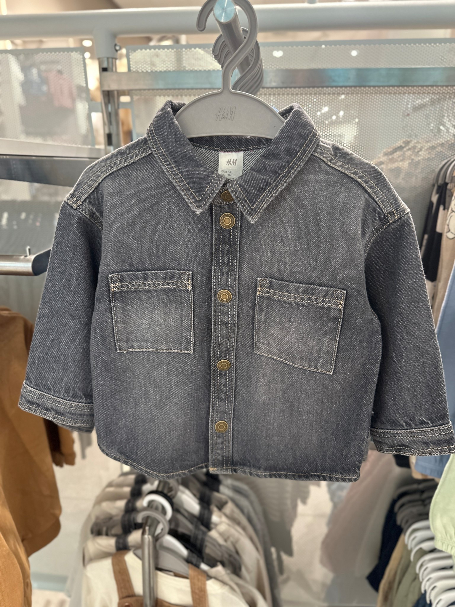 H&M has some of the cutest kids clothes. Not to mention super affordable!! 

#LTKSpringSale #LTKBaby #LTKKids