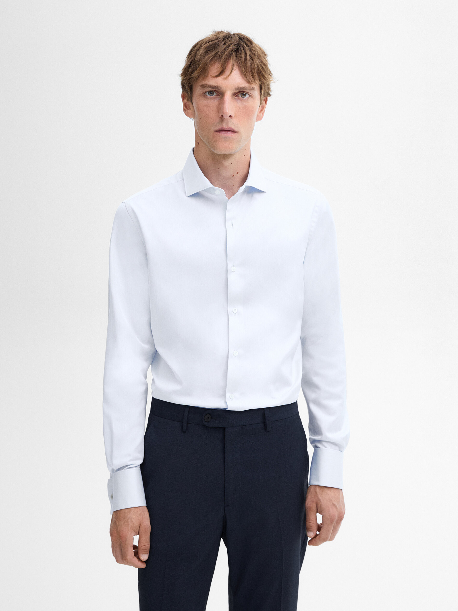 Slim-fit double cuff twill shirt | Massimo Dutti UK