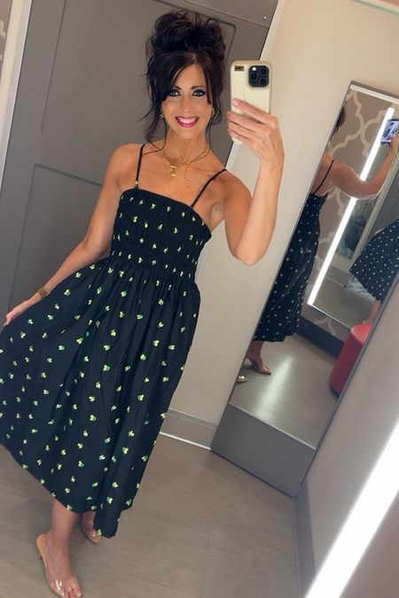 This Dress is adorable & I’m wearing  a size XS it’s black and has lemons all over . Will post video soon. 🍋 Lemon dress is not online yet but check your local store. I will link it once it’s online🥰 Yay!! It’s now linked 🍋

Dresses// Spring Dresses// Summer Dresses// Long Dress// Maxi Dress// Target// Target Dress// Target Try On// Target Finds

#LTKfindsunder100 #LTKfindsunder50 #LTKtravel