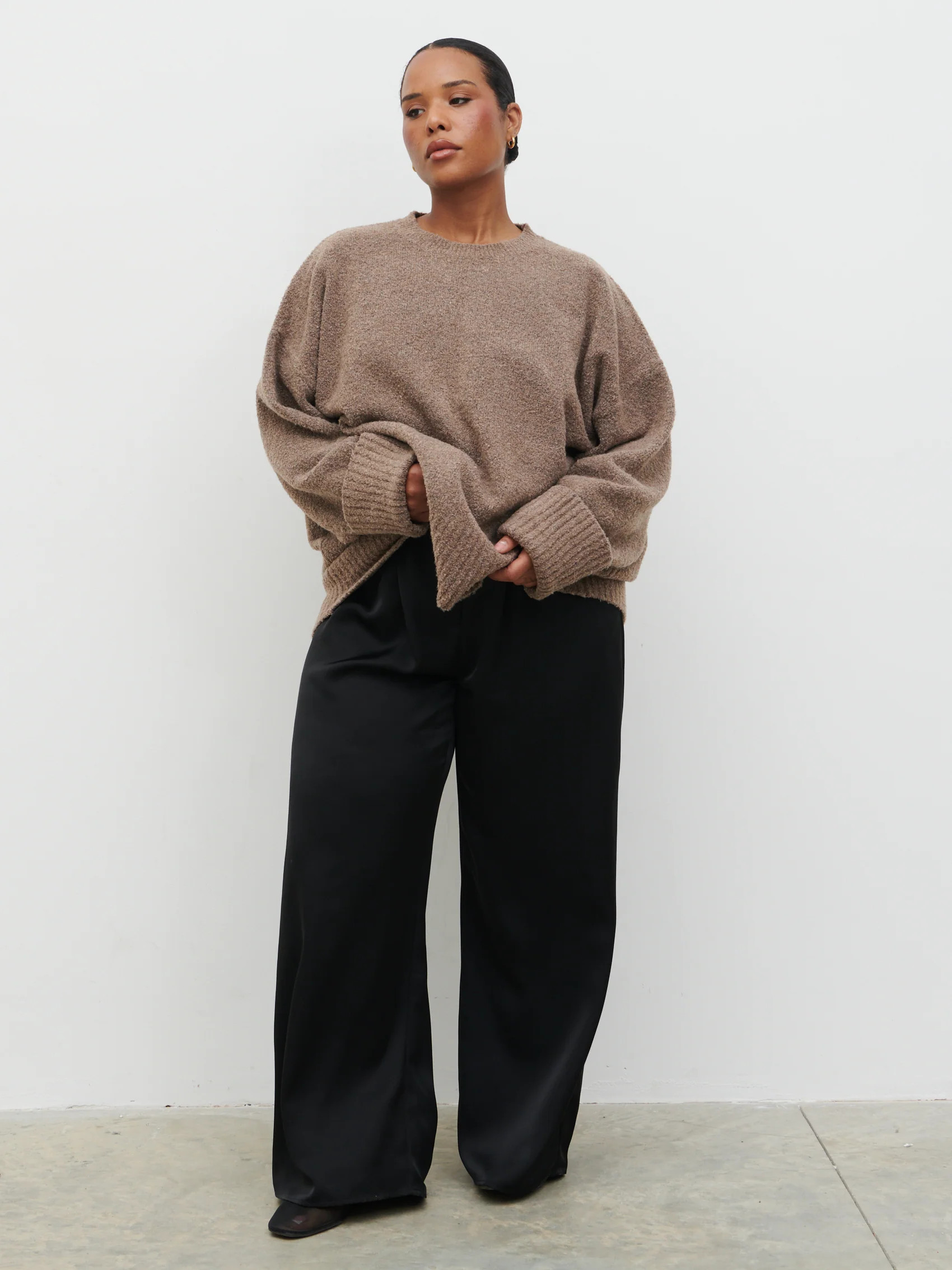 Camille Oversized Borg Jumper Curve - Mocha | Pretty Lavish (UK)