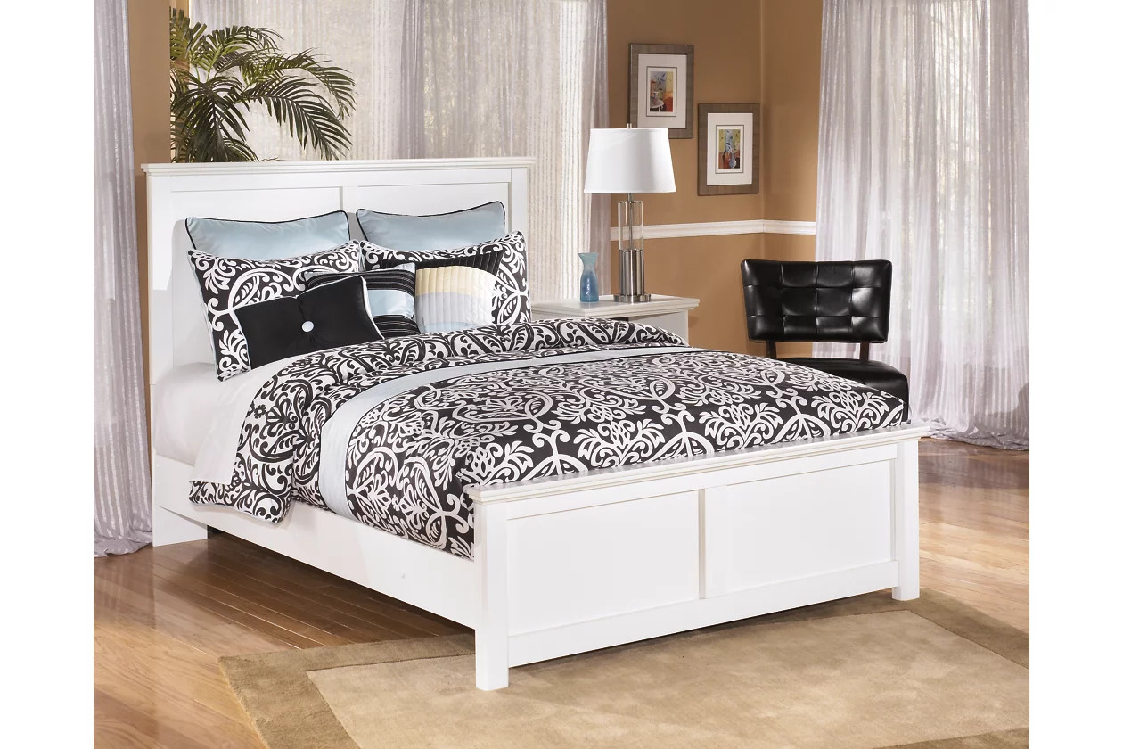 Bostwick Shoals Queen Panel Bed | Ashley Homestore
