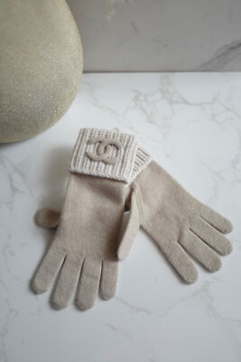 NEW Chanel Fall-Winter 2024/25 Knit Gloves CC Logo | eBay US