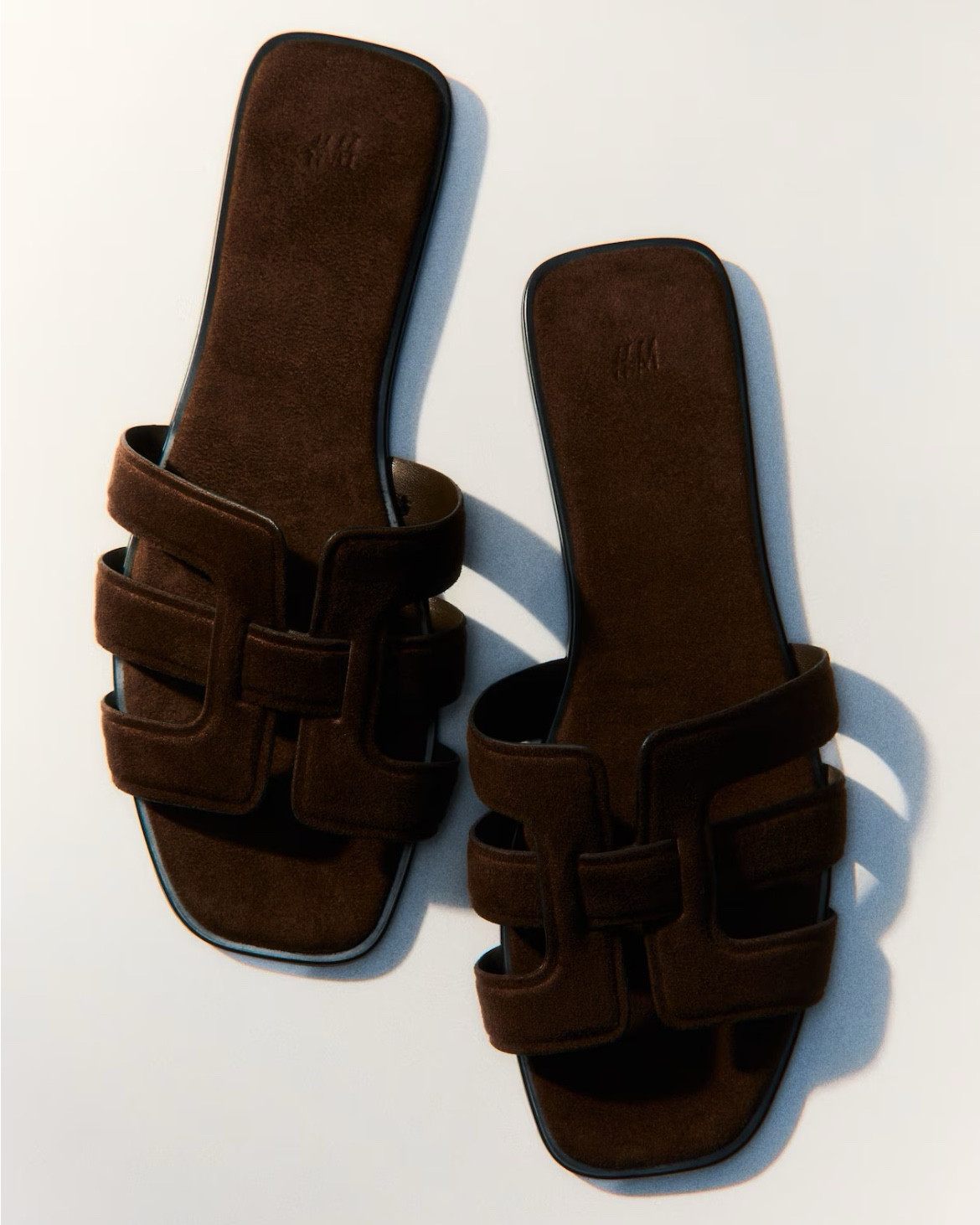 Brown suede slide sandals 

#LTKSeasonal