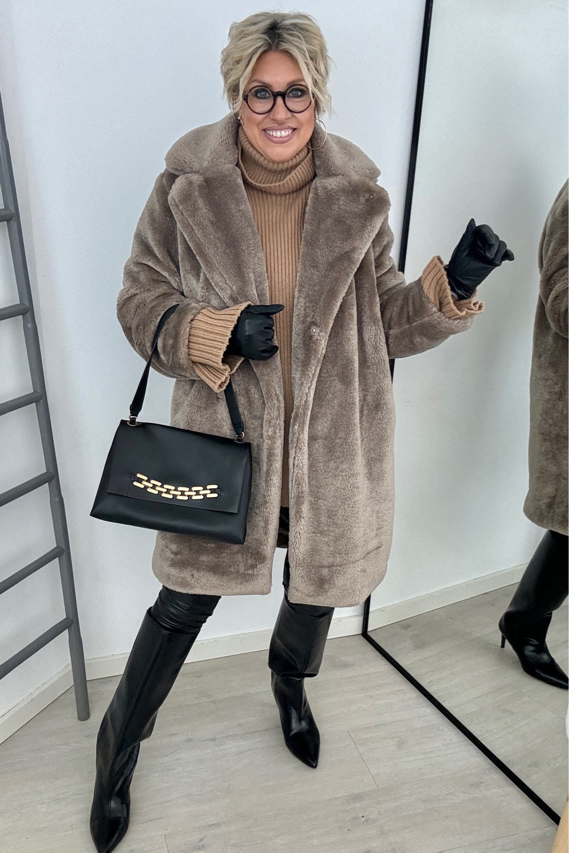 Christmas Look 

#LTKeurope #LTKfindsunder50 #LTKU