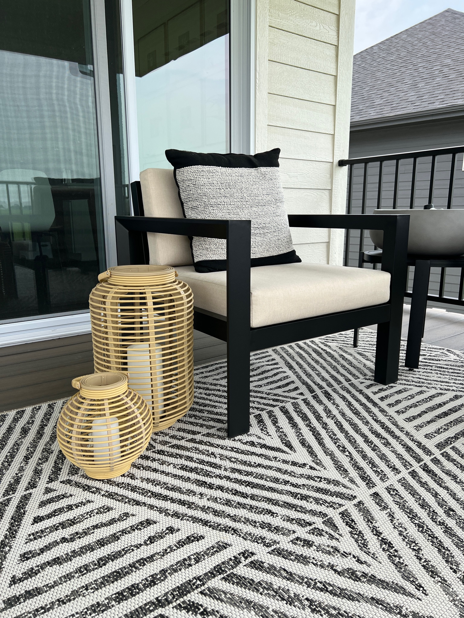 Patio vibes

#LTKSeasonal #LTKhome