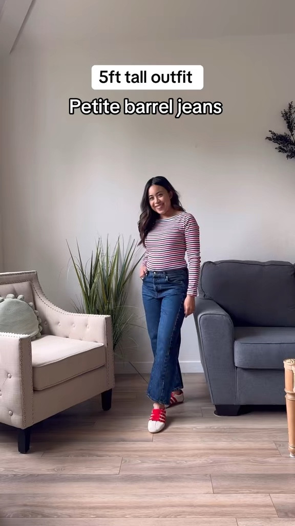 The perfect dark wash petite barrel jeans from Madewell. They fit true to size. Im size 26 waist and wearing the petite fit from Madewell. 

#LTKPetite #LTKxMadewell #LTKmomlife