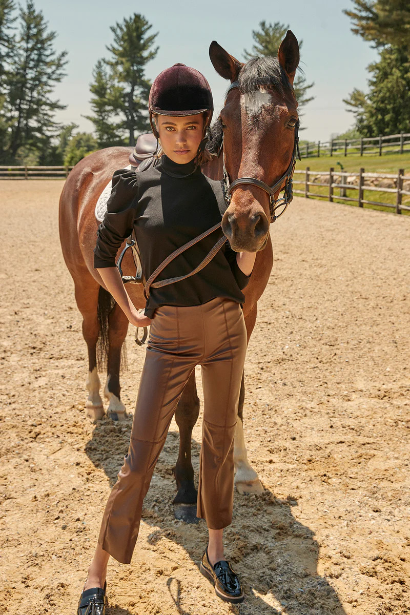 Luna Top-Ponte-Black | Cartolina