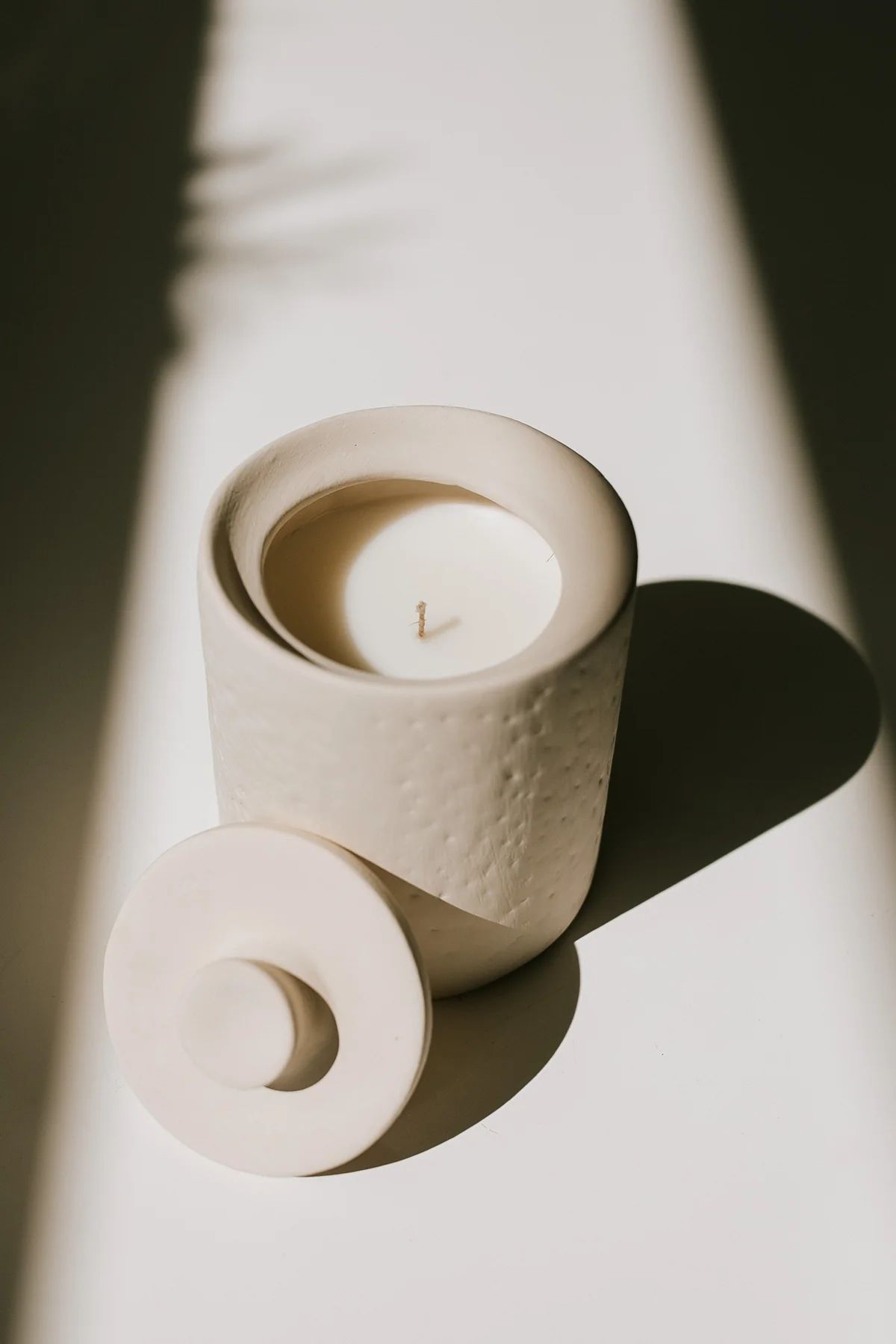Paloma Candle - Bergamot + Linen | THELIFESTYLEDCO