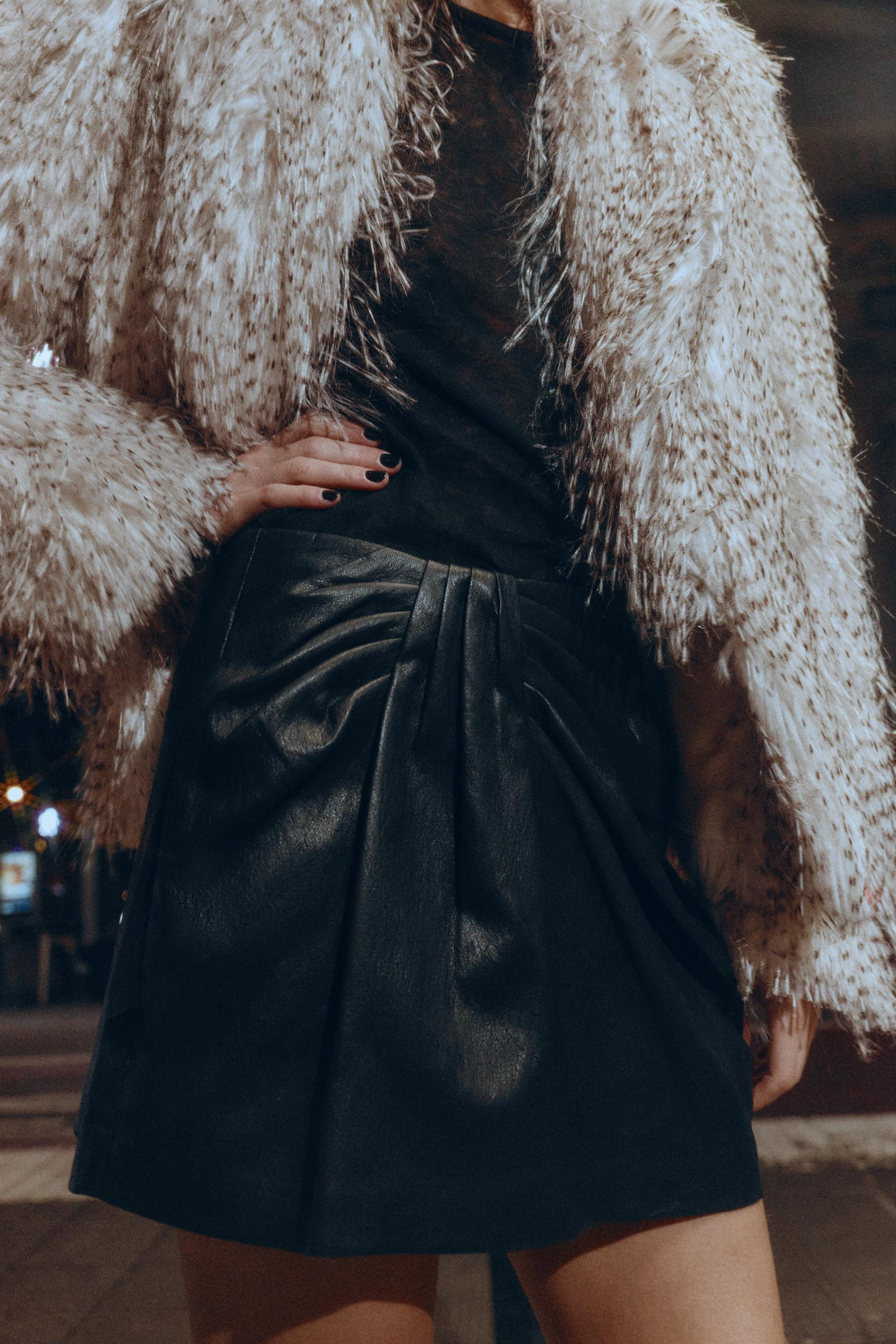 FEW ITEMS LEFT / FROM 11.27 TO 11.28 | Zara US