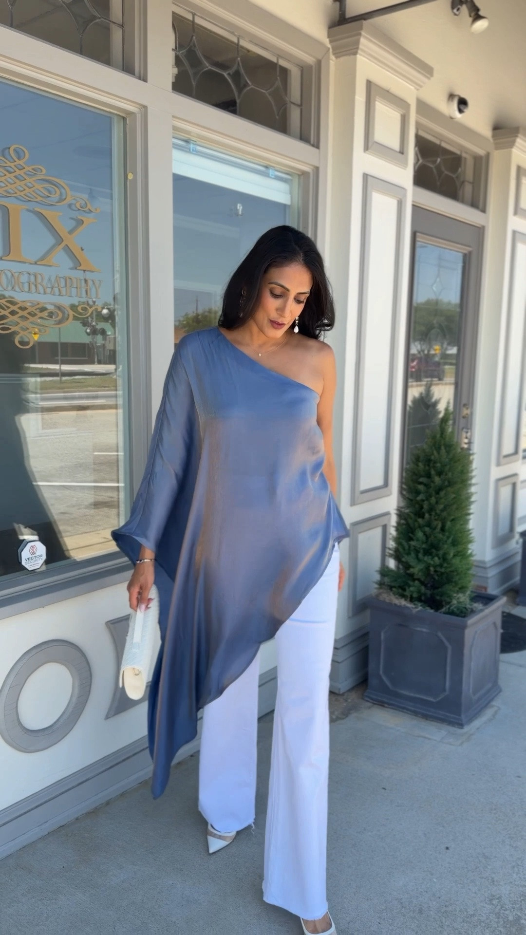 I have never gotten so many compliments on a top before this is so elegant and lightweight. Such a unique top. 
￼

#LTKOver40 #LTKootd #LTKWedding