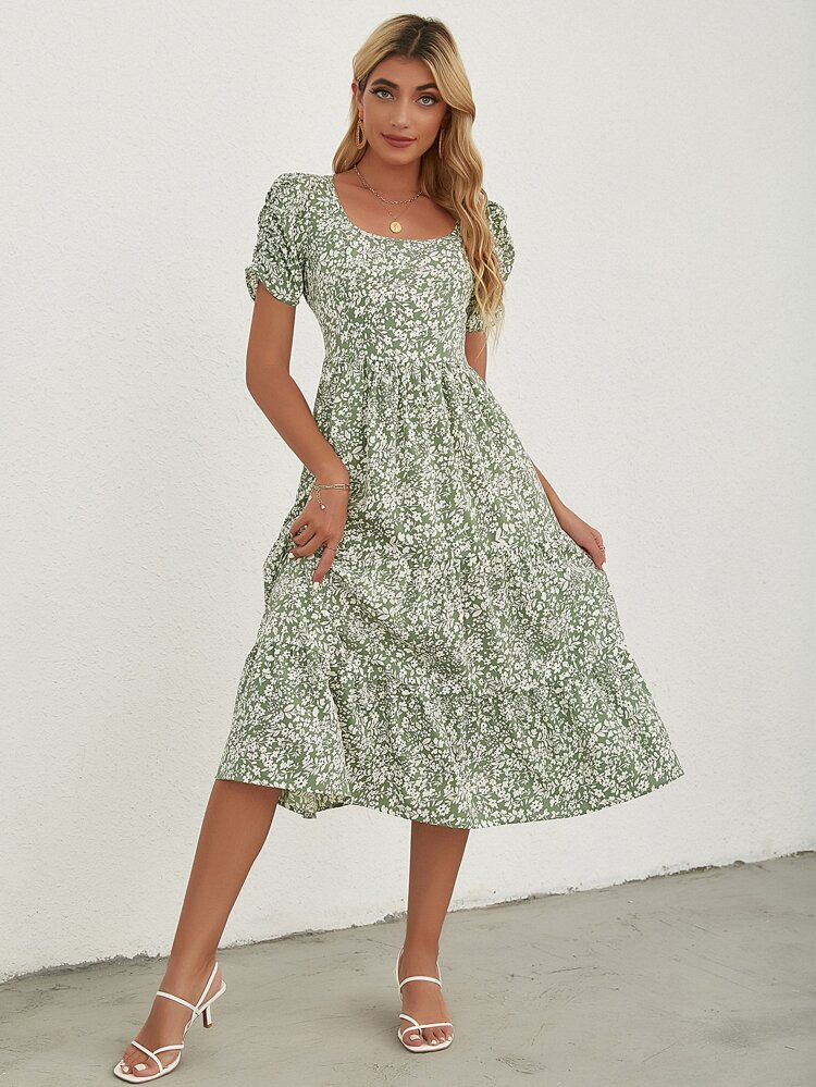 Ditsy Floral Print Ruffle Hem Dress | SHEIN