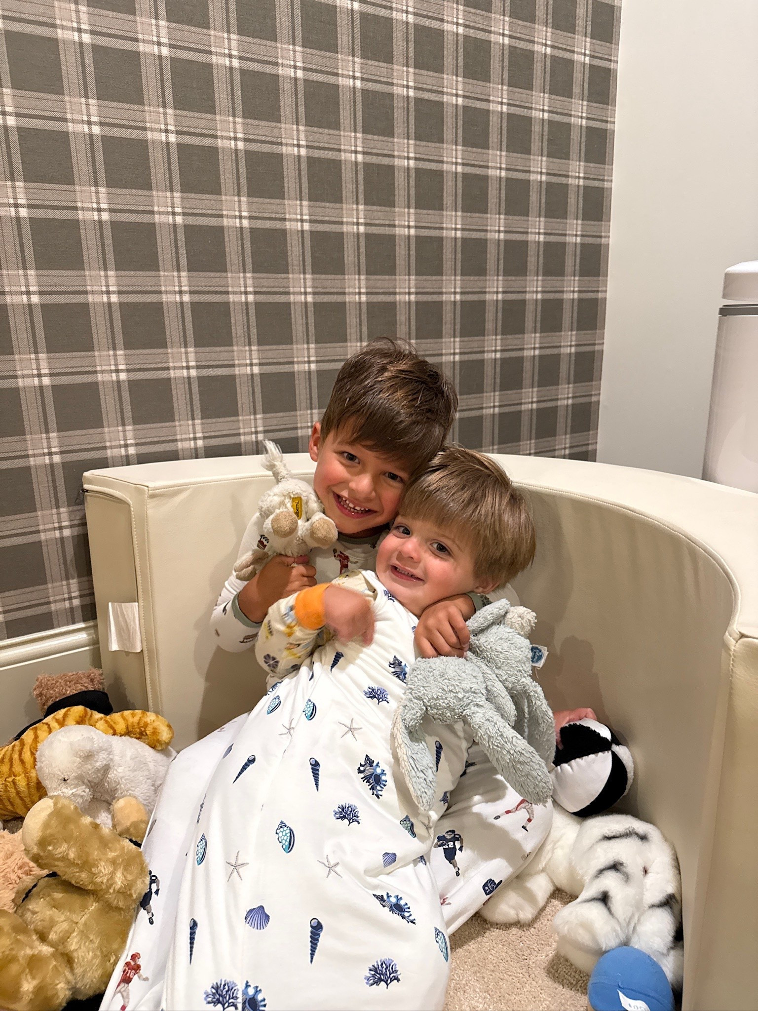 Cozy bed time stories!

bedtime, bed time, cozy, sleep sacks, kids sleep sacks, kids sleep bags, kyte baby, boy mom, grace white

#LTKKids #LTKSeasonal #LTKootd