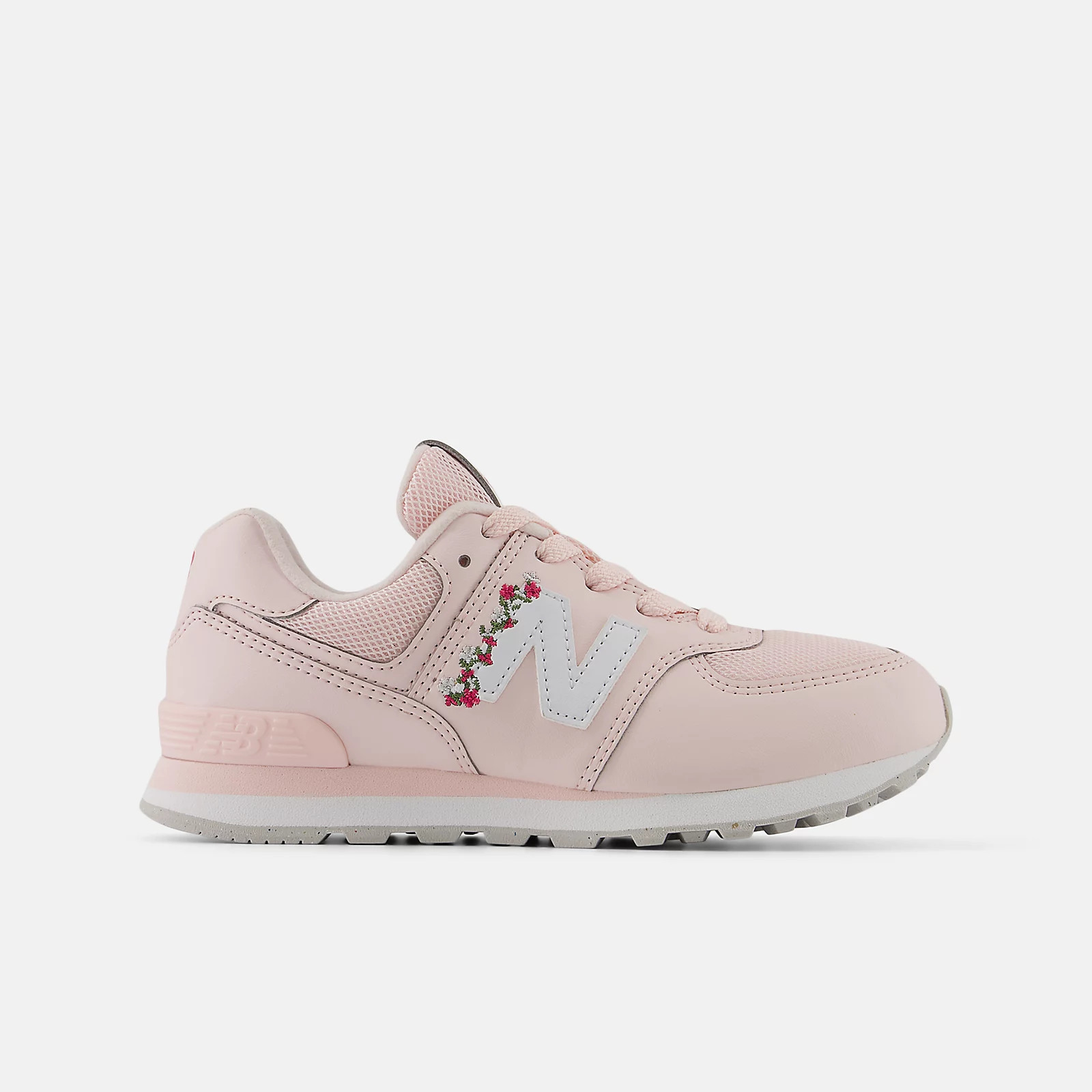 574 Lace | New Balance Athletics, Inc.