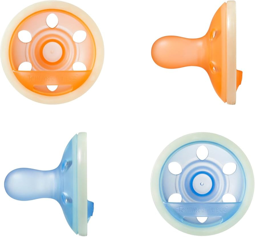 Tommee Tippee Breast-Like Night Newborn Pacifier, 0-6 Months, Breast-Like Baglet, BPA-Free Binkie... | Amazon (US)