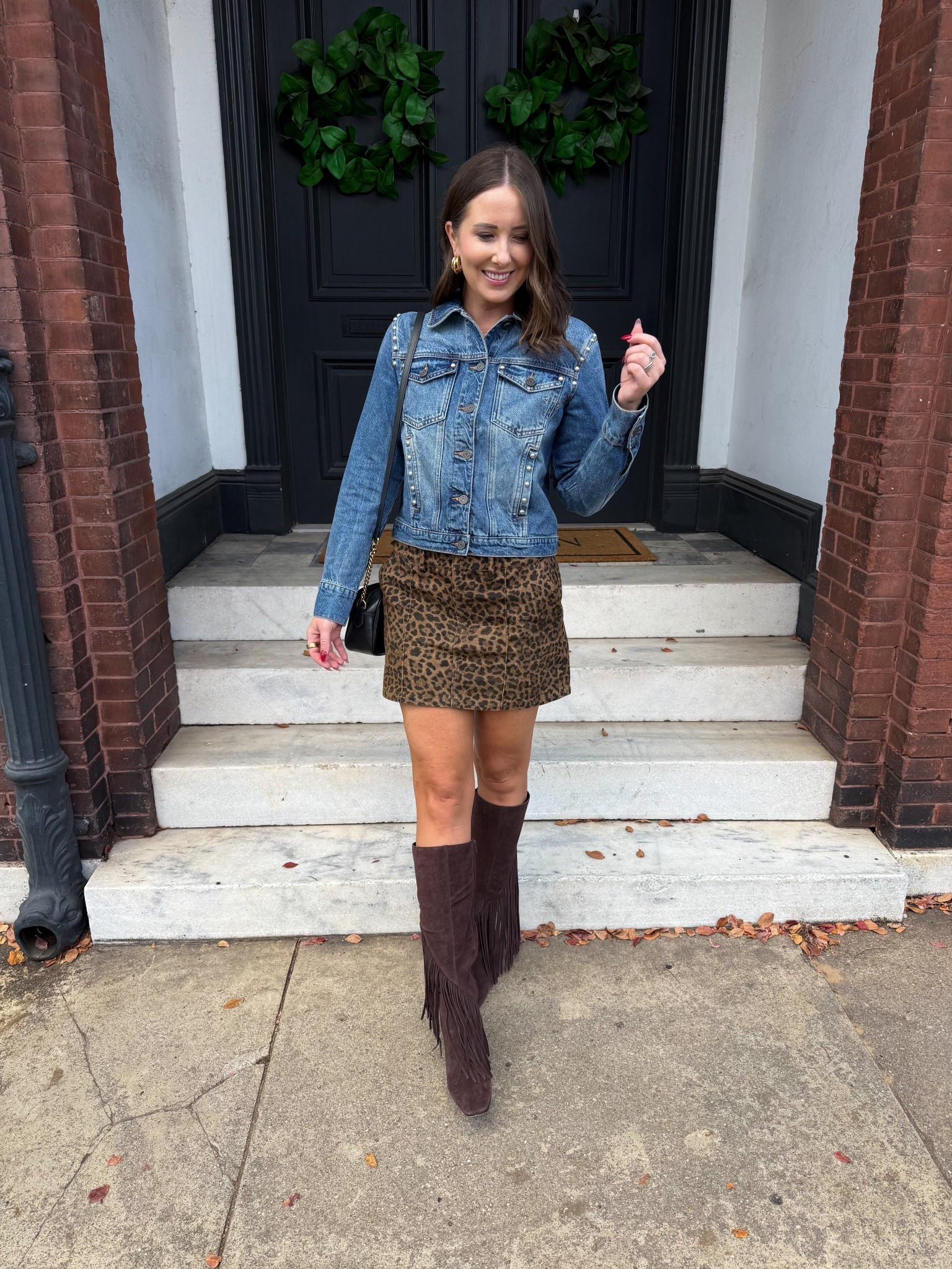 My fringe boots are 30% off for Black Friday! They perfect to wear for a concert too 🙌🏻

#LTKCyberWeek #LTKootd #LTKSeasonal