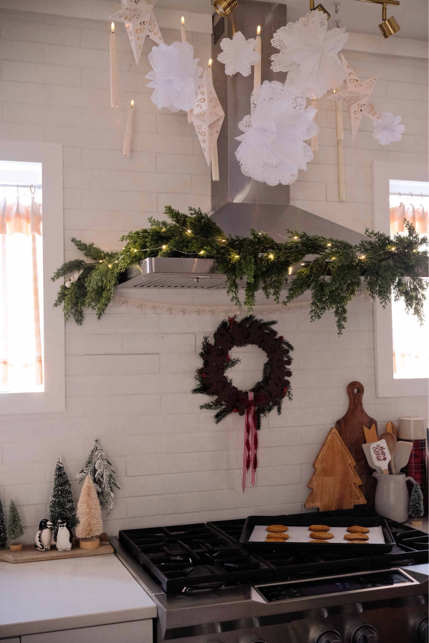 Kitchen Christmas decor details ❄️⛄️🎄 

#LTKHoliday #LTKSeasonal