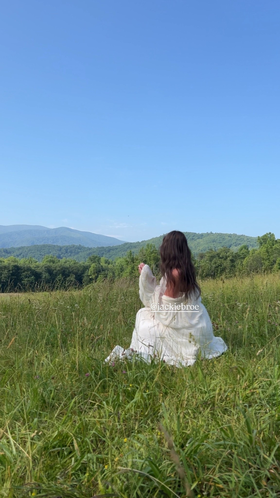 cottagecore country summer 🕊️

dress was rented on nuuly 

#LTKStyleTip #LTKFindsUnder100 #LTKSummerEdit