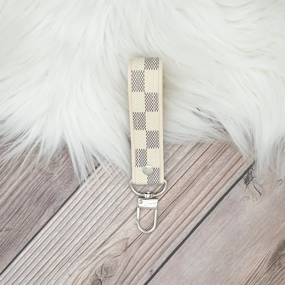 Key Fob with Clasp in Upcycled LV Damier Azur | Sparkl