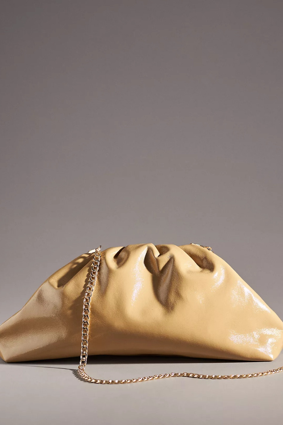 Loooovvvveee this bag so much 
The Frankie oversized clutch from anthropology 

The ultimate day-to-night accessory, the Frankie Clutch is your go-to for every occasion

Comes with two removable handles

#LTKstyletip #LTKitbag #LTKSeasonal