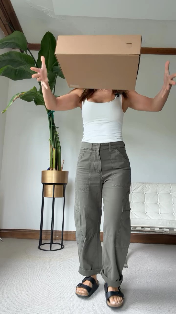 Zara Haul part 1: 2 loungewear sets; are we in agreement that I am NOT keeping these? 
Regarding the black trousers, do we prefer the satin or the Matt one? I need your help! 
#Zara #fashion #ootd #zarahaul #reels
