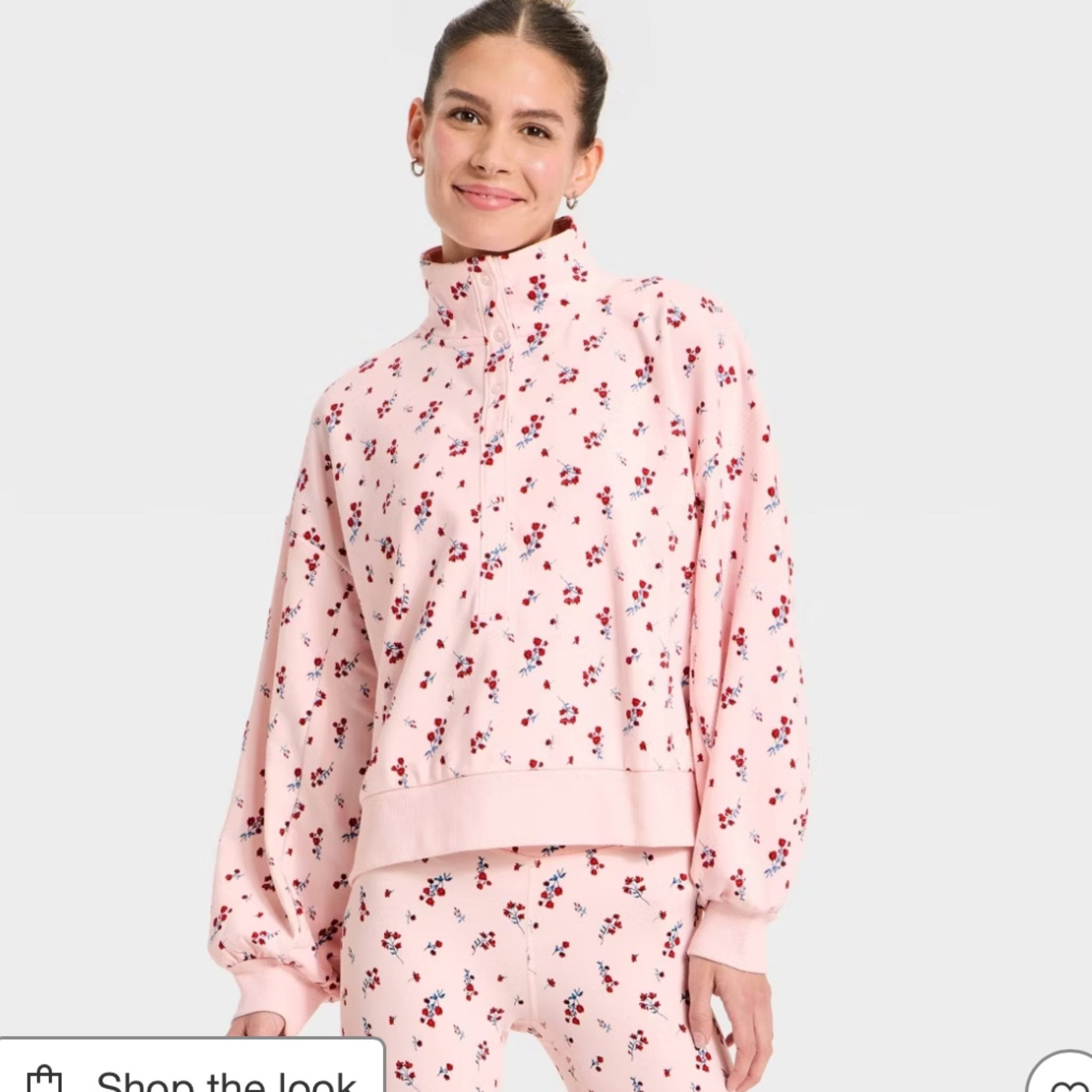 Oversized fit I’m wearing a XS

#LTKootd #LTKValentine #LTKActive