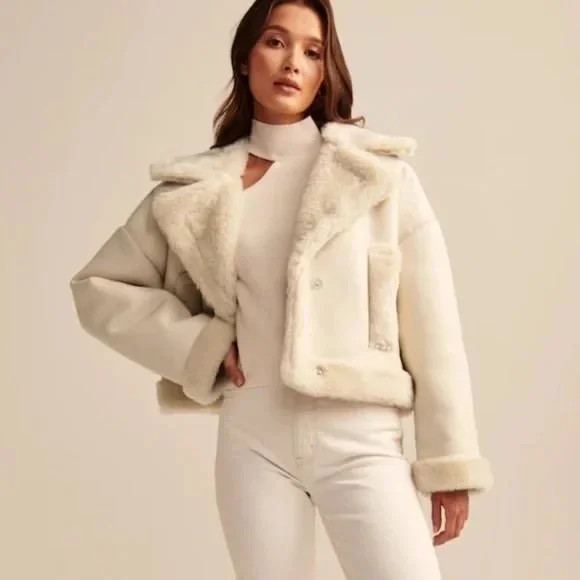 Abercrombie & Fitch Women's Oversized Short Sherpa Lined Vegan Leather Size M | Poshmark