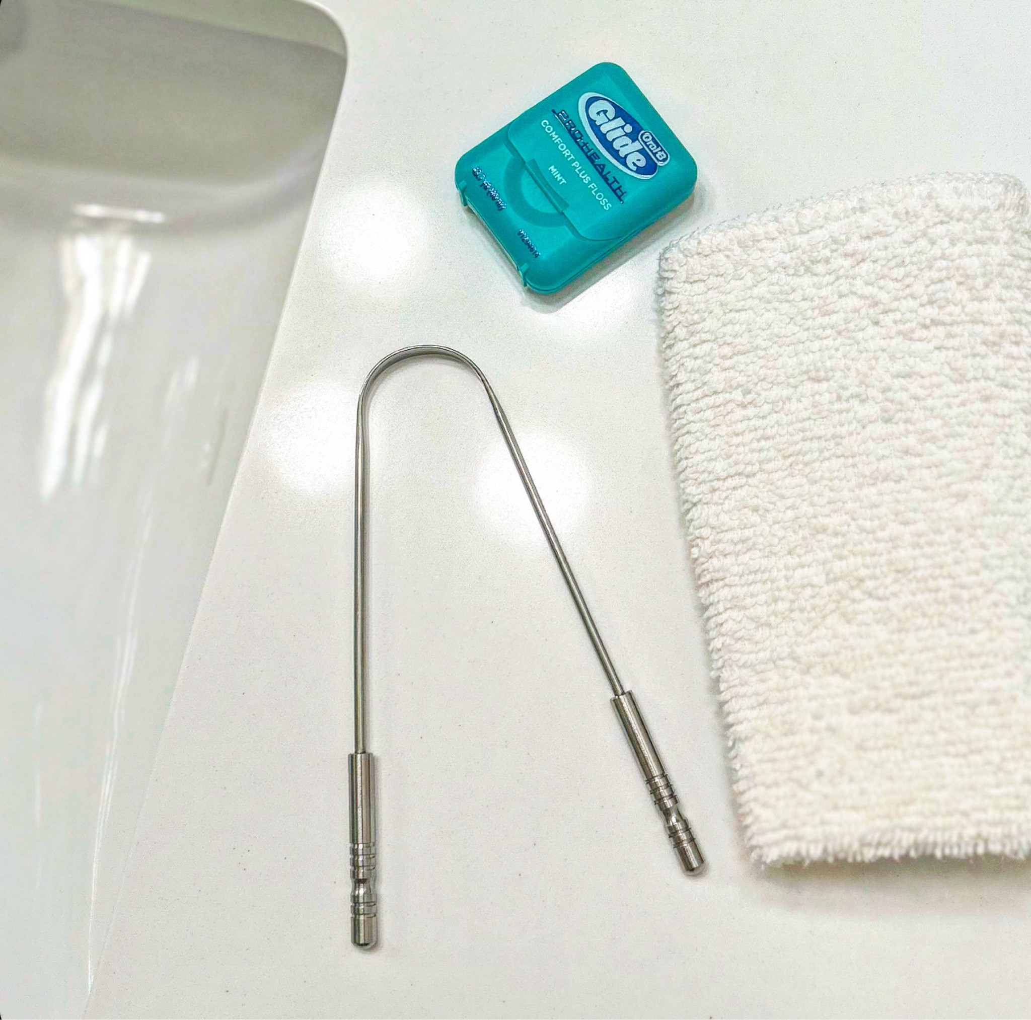 If you know you know! The OG of wellness. If you’re not toungue scraping in the morning you need to be trust me! 

This is my favorite one from MasterMedi because of the stainless Steele it’s much more sanitary and easy to clean! 

#wellness #wellnessfind #oralhygiene #tounguescraping 