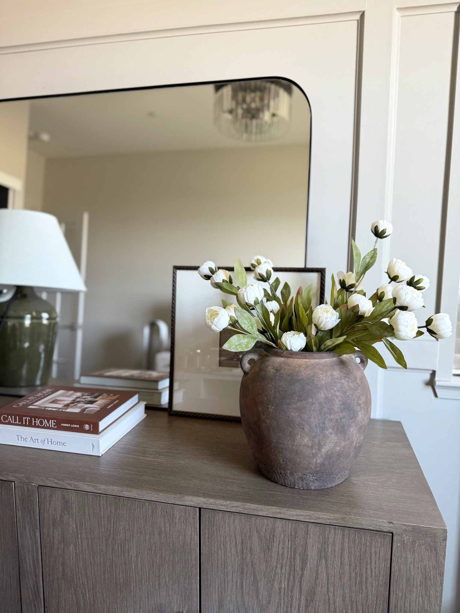 Home decor | favorite home decor | living room decor | office decor | spring florals | outdoor 

#LTKHome