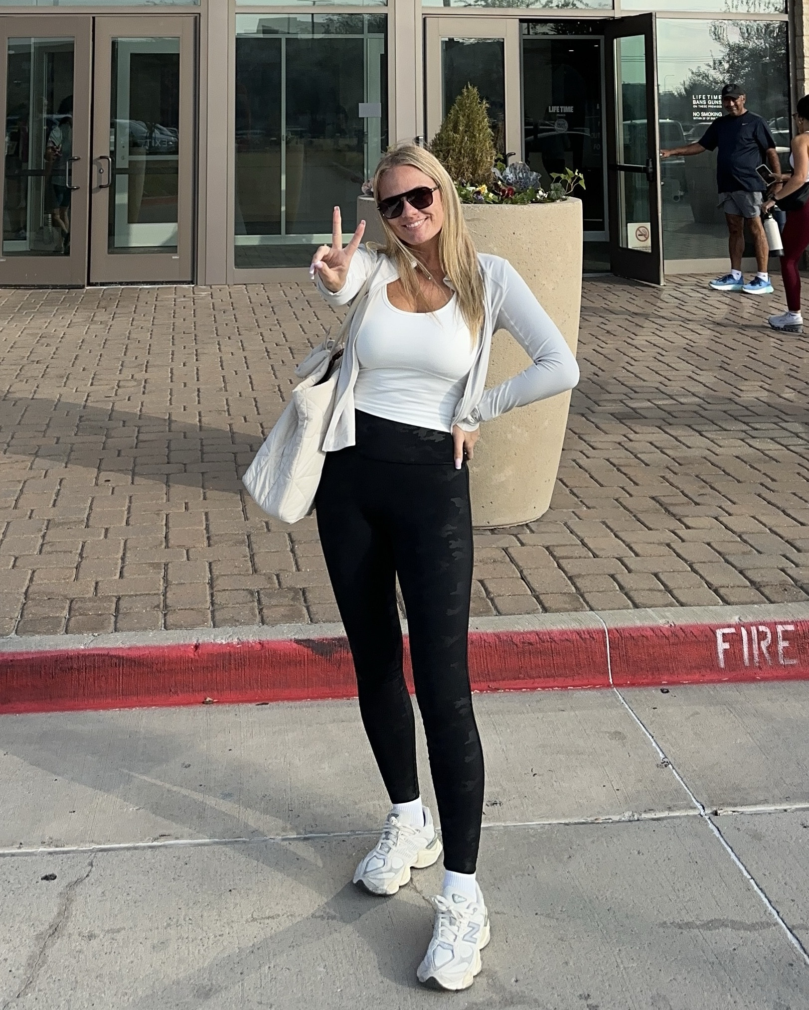 Activewear
Workout clothes
Sports bra
Leggings
Sports jacket

#LTKActive