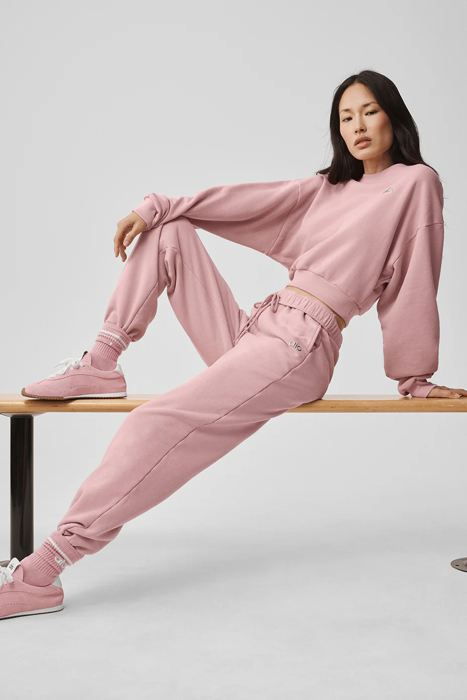 ALO | Accolade Sweatpant in Vintage Pink, Size: Medium | Alo Yoga (US)