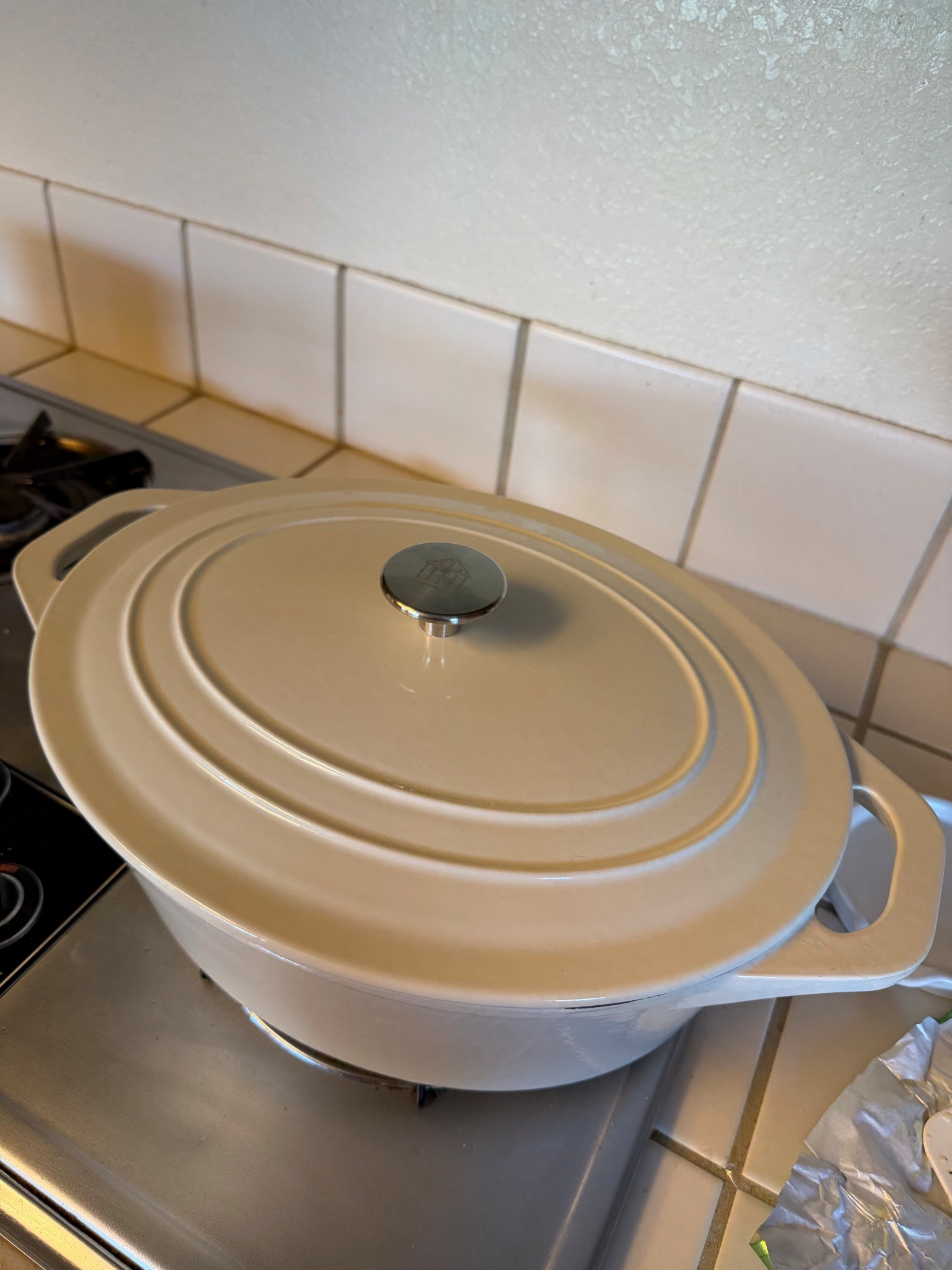 Hearth and Hand Dutch oven in the 6qt. Perfect for soups! 

#LTKHome #LTKfoodie