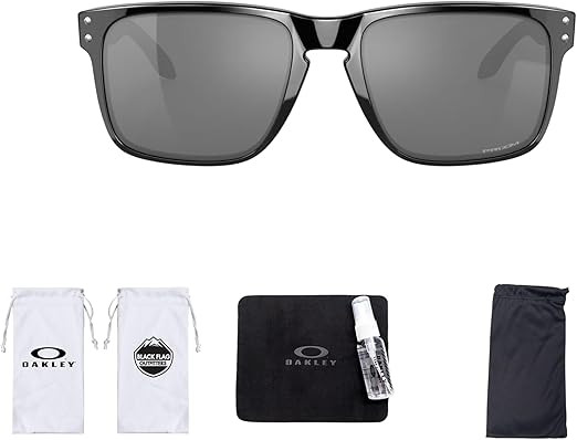 Oakley Holbrook XL OO9147 Square Sunglasses | Bundle With Cleaning kit and Additional Microfiber ... | Amazon (US)