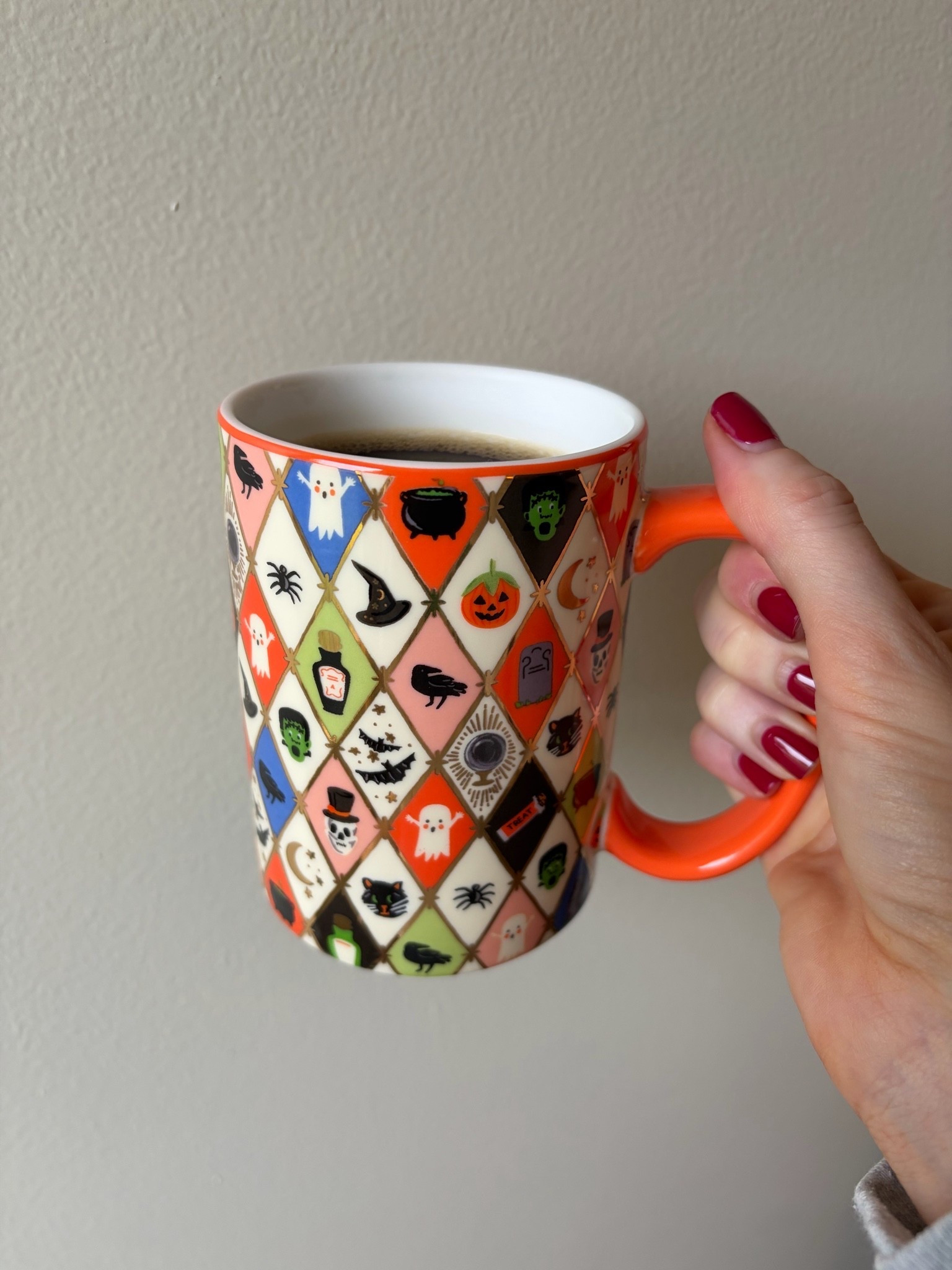 My favorite Halloween mug! Linking some other cute fall mugs 🎃

#LTKSeasonal #LTKSaleAlert #LTKHome
