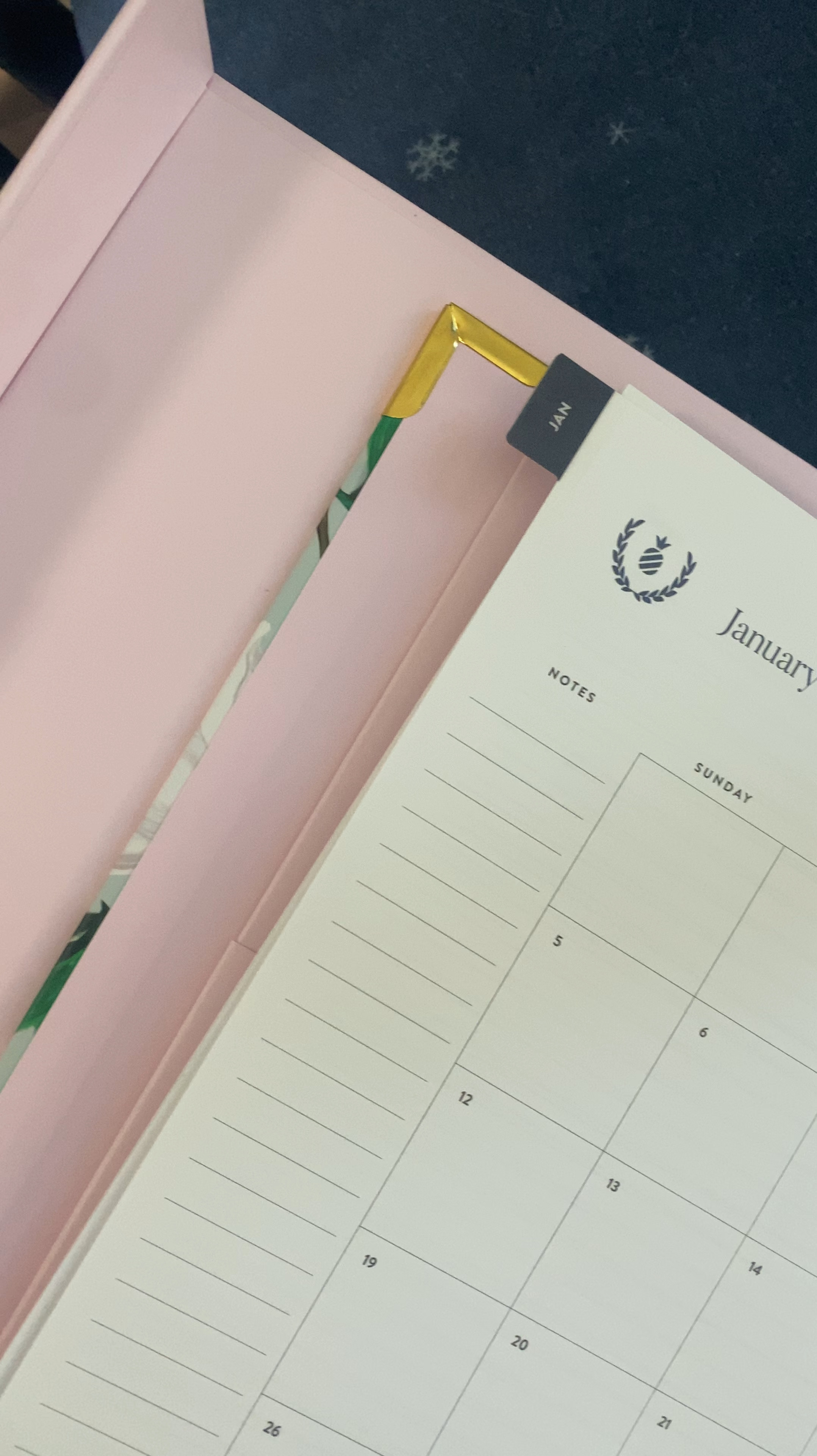 Save big on a 2025 planner by Simplified! 🎉 Promo code HAPPY2025 = 25% off all new Simplified Planners by Emily Ley 

New Year 
Planners 
Home office 
Work from home
WFH

#LTKGiftGuide #LTKHome #LTKSeasonal