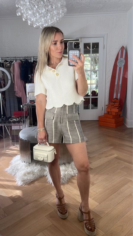 Todays look for a work brunch! 

This is an easy look that can be worn with espadrilles or flats. It’s cute and easy for running errands, doing mom mode, vacation outfit, or date outfit. 

Beige and black High waisted shorts.
Beige scalloped shirt 
Brown leather rattan espadrilles 

#LTKtravel #LTKshoecrush #LTKstyletip