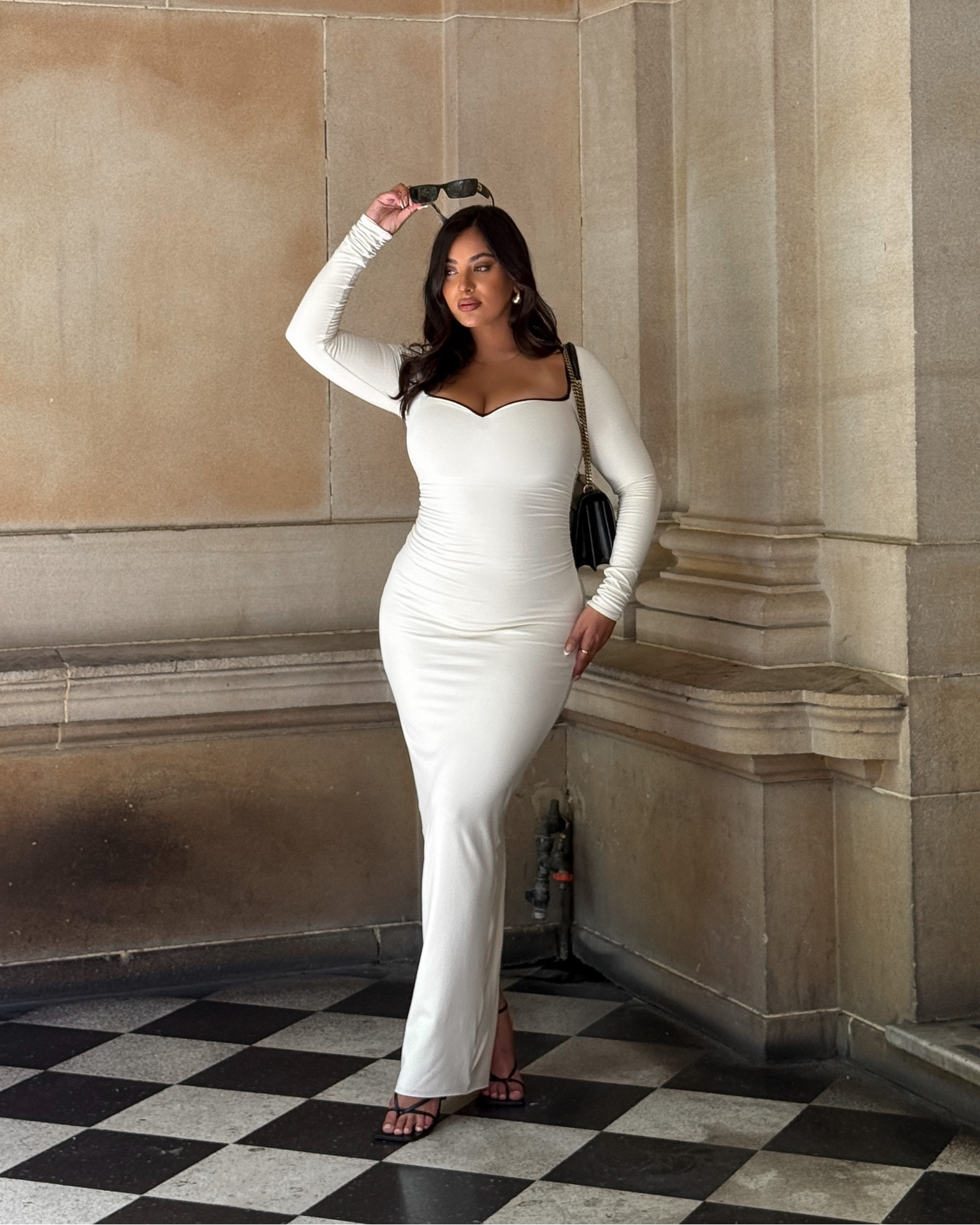 Obsessed with the fabric of this dress! Double lined and sinched to perfection. Shop below 🖤

#LTKstyletip #LTKmidsize #LTKaustralia